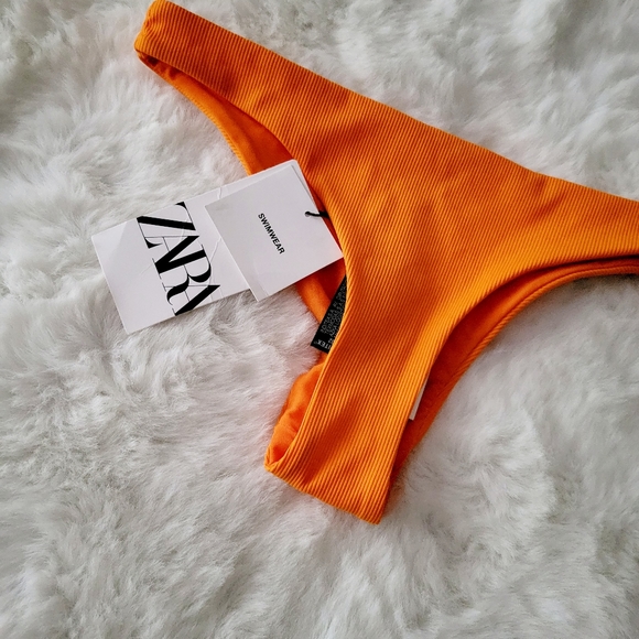 🍹ZARA BRAND NEW ORANGE RIBBED BIKINI BOTTOMS SIZE S - Picture 2 of 4